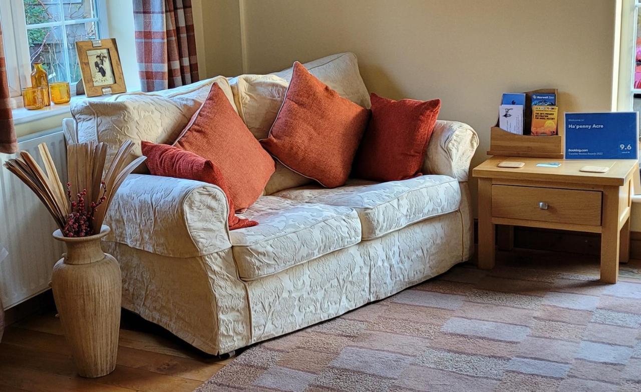 Bed and Breakfast Ha'Penny Acre Sherfield English Экстерьер фото