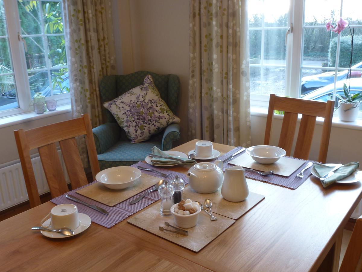 Bed and Breakfast Ha'Penny Acre Sherfield English Экстерьер фото